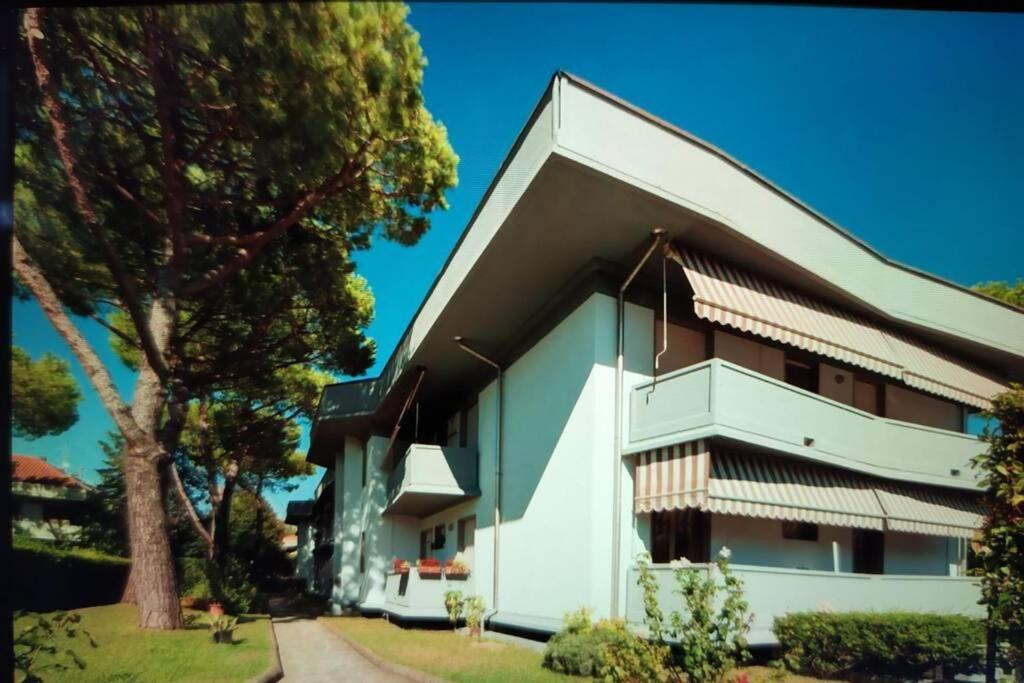 Beach House, 300 M Dal Mare, מרינה די מסה מראה חיצוני תמונה
