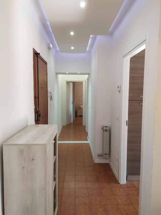 Beach House, 300 M Dal Mare, מרינה די מסה מראה חיצוני תמונה