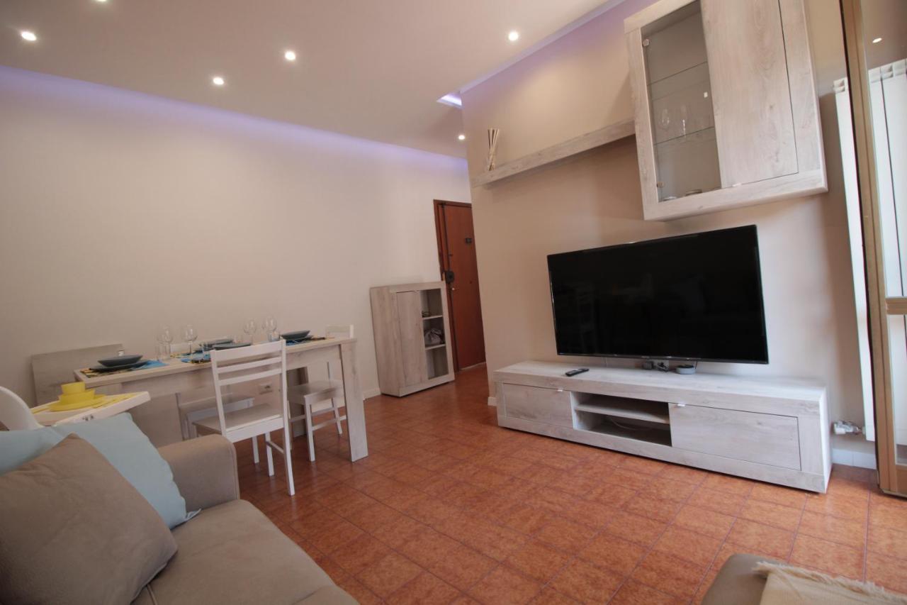 Beach House, 300 M Dal Mare, מרינה די מסה מראה חיצוני תמונה